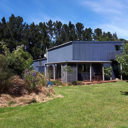 Te Anau Farm Cottage Εξωτερικό φωτογραφία