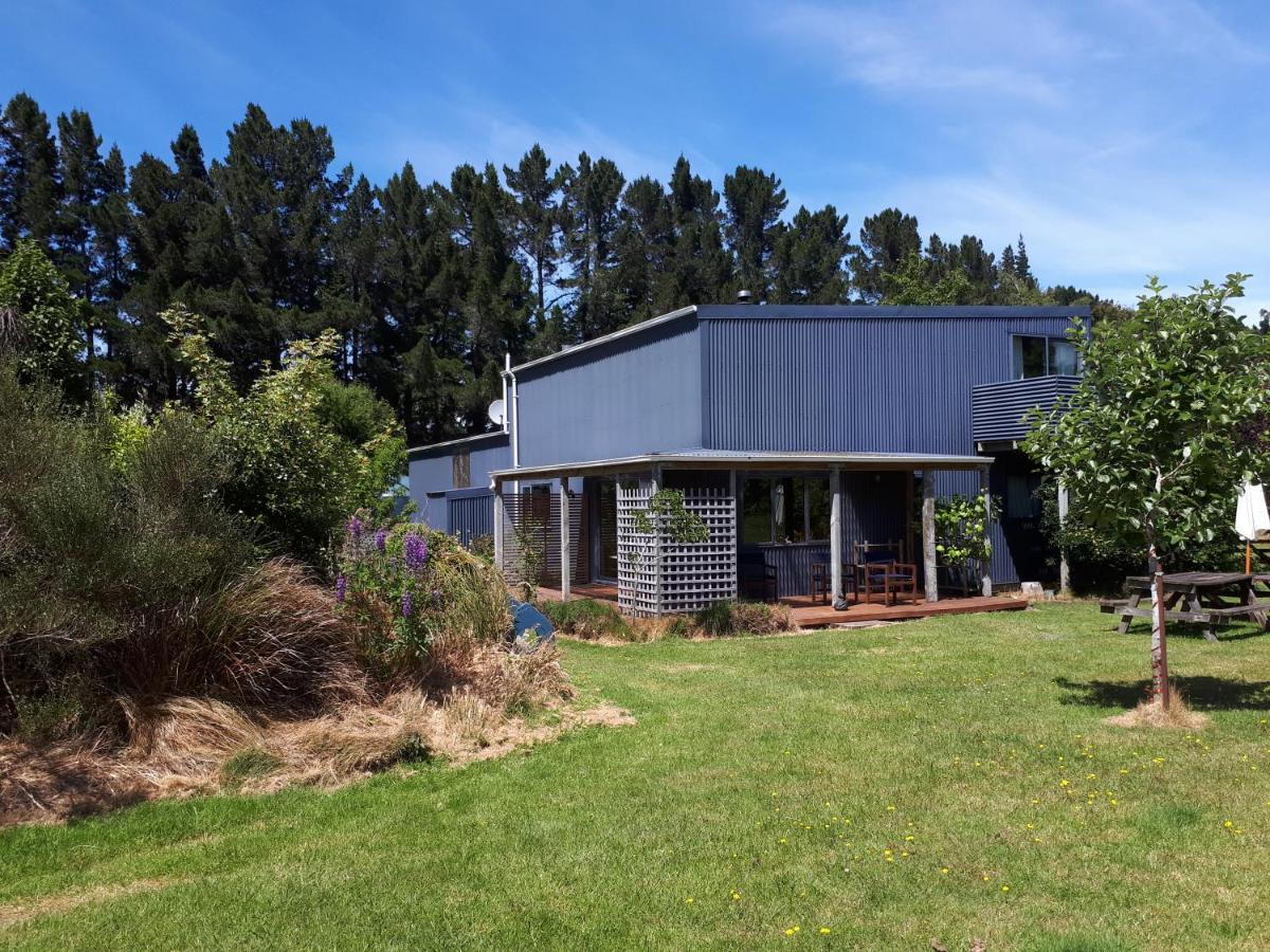 Te Anau Farm Cottage Εξωτερικό φωτογραφία