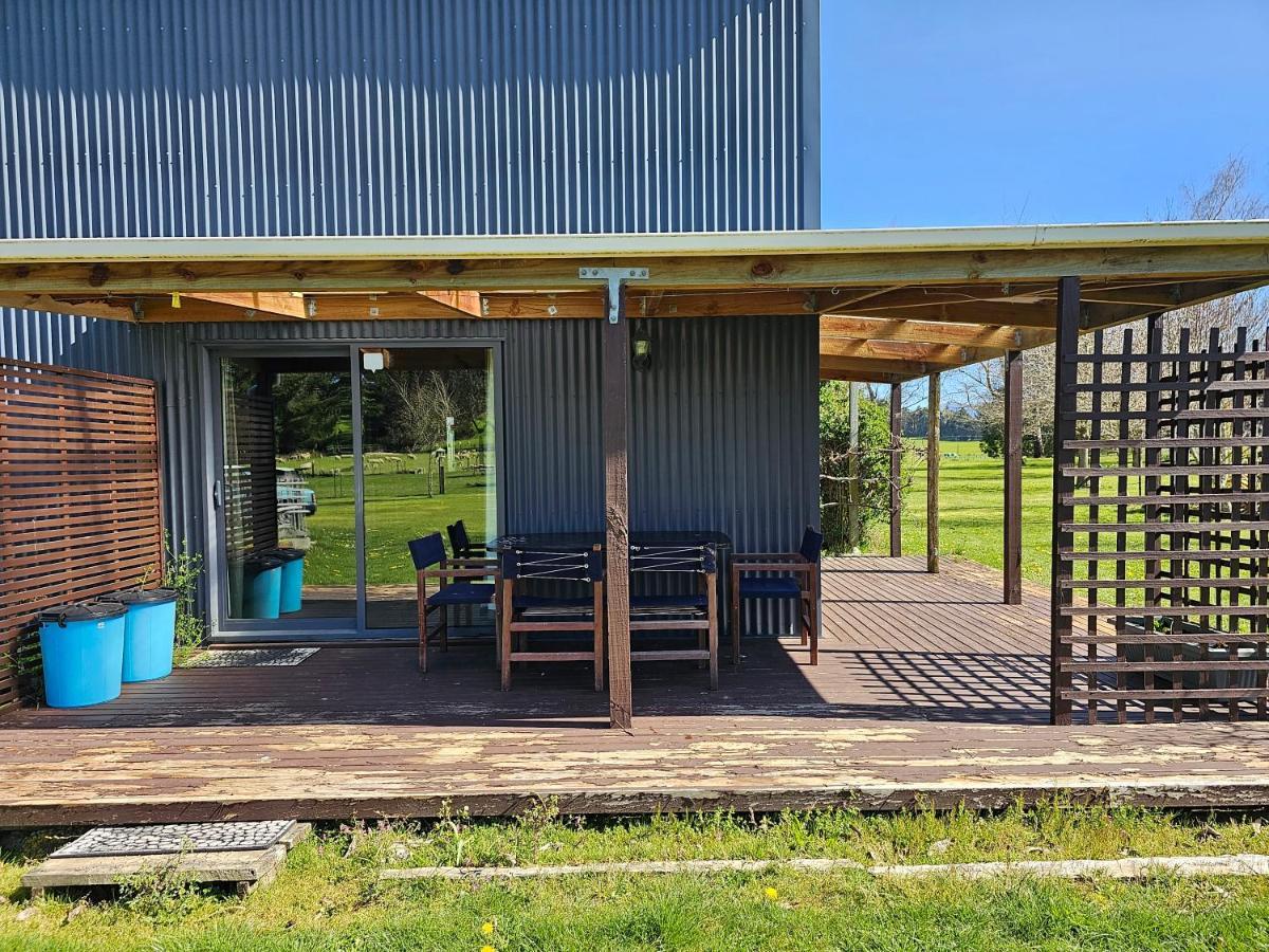 Te Anau Farm Cottage Εξωτερικό φωτογραφία